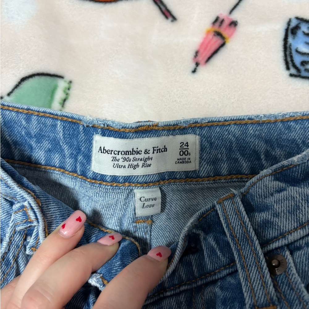 Abercrombie & Fitch Women's Light Blue Straight Leg Jeans